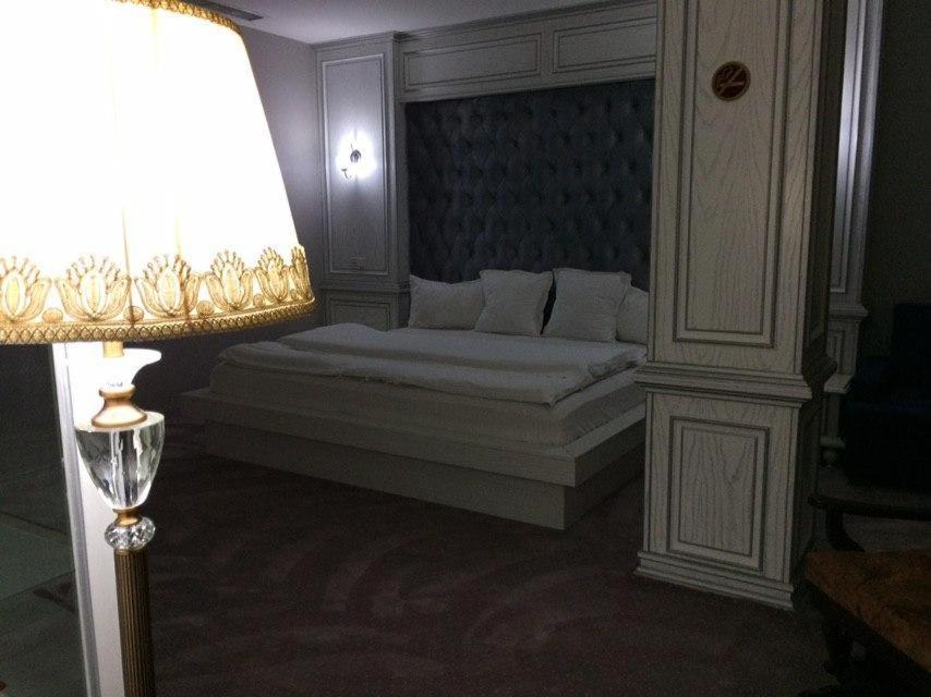 Shedevr Plaza Hotell Namangan Eksteriør bilde