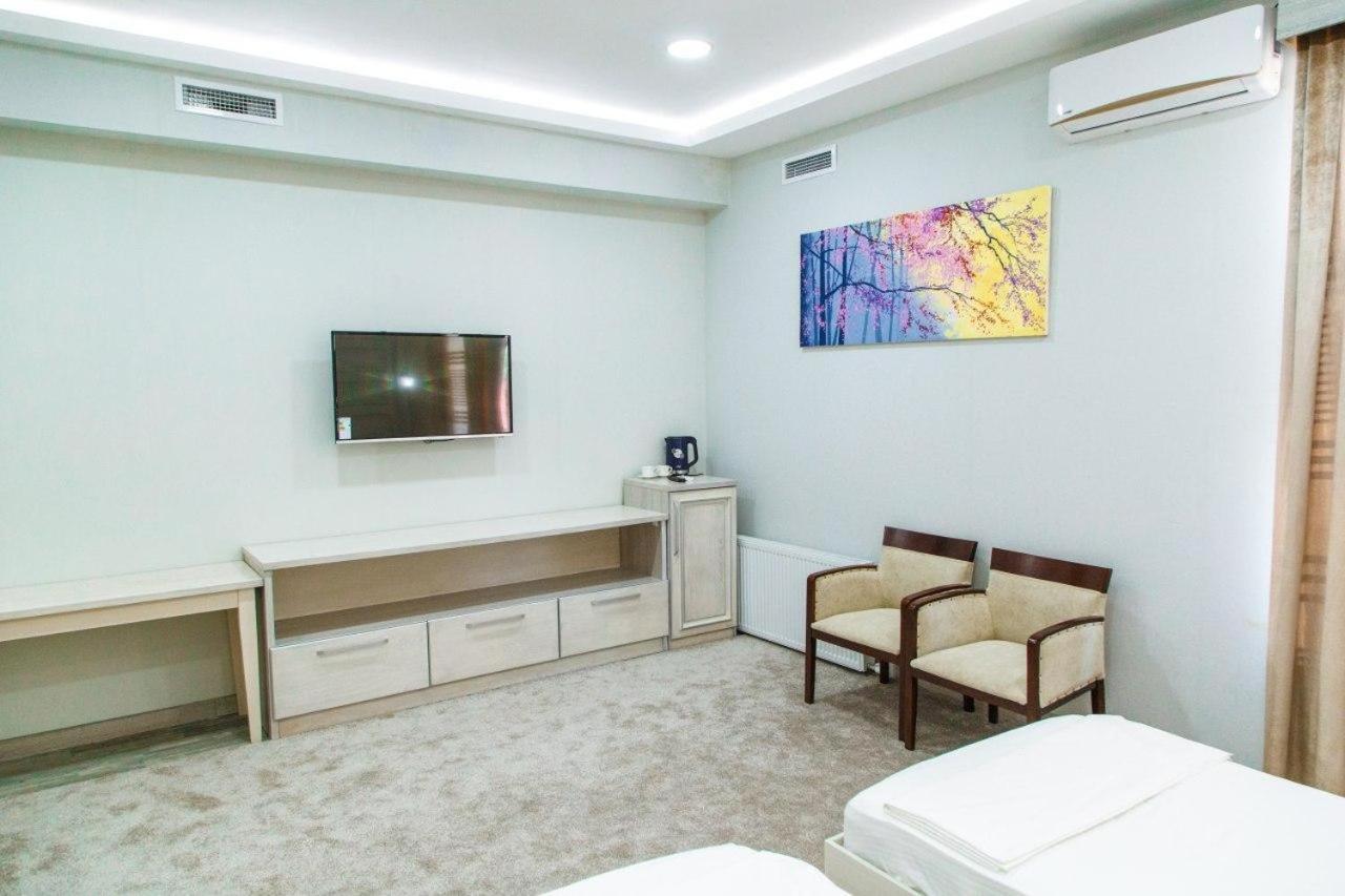 Shedevr Plaza Hotell Namangan Eksteriør bilde