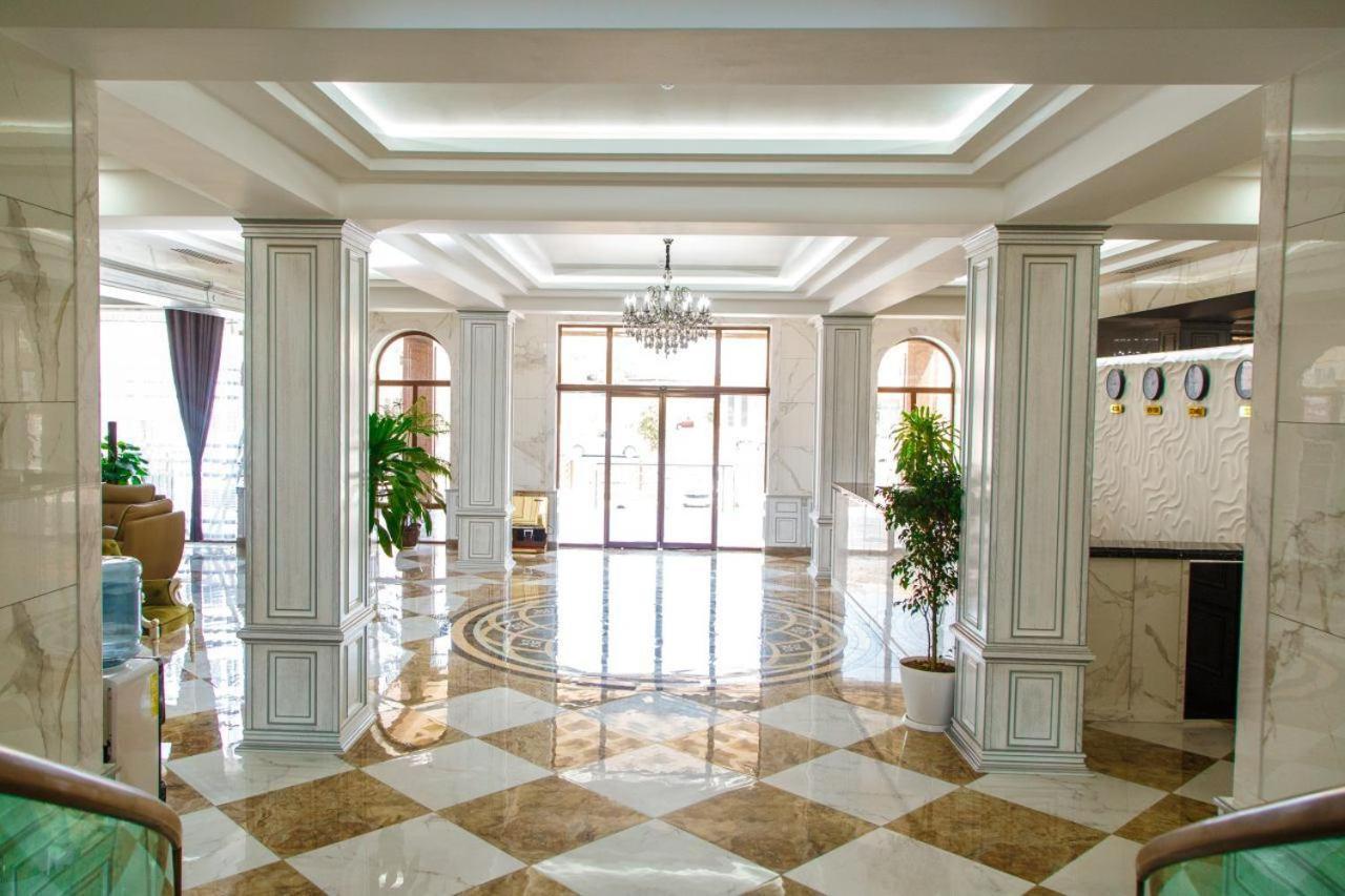 Shedevr Plaza Hotell Namangan Eksteriør bilde