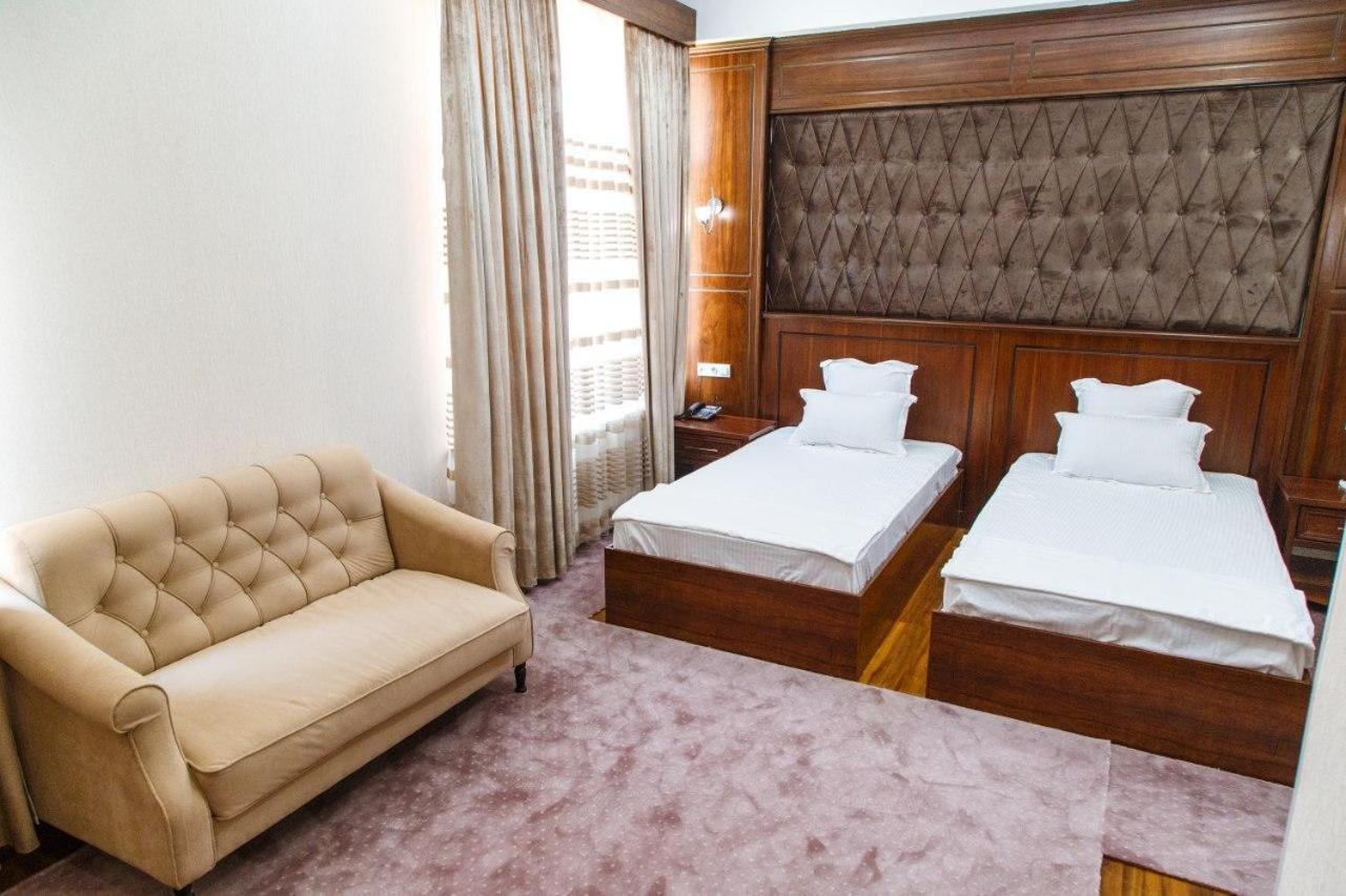 Shedevr Plaza Hotell Namangan Eksteriør bilde